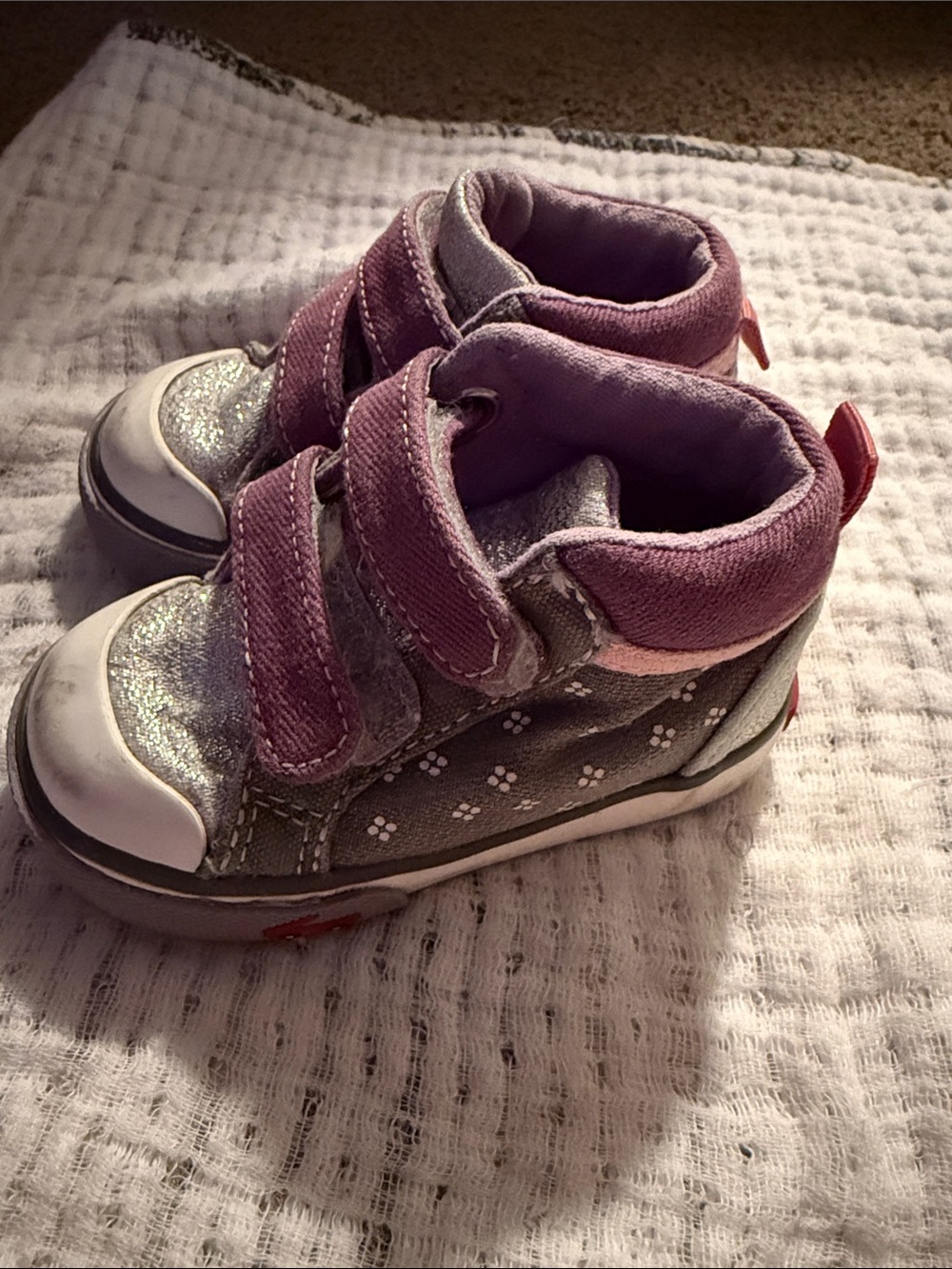 See Kai Run Pink and Gray Glitter High-Top Sneakers